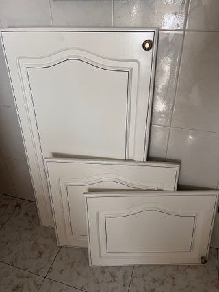 Puertas de muebles de cocina, en madera
