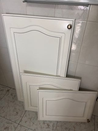 Puertas de muebles de cocina, en madera