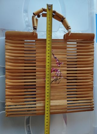 Bolso de mano de madera