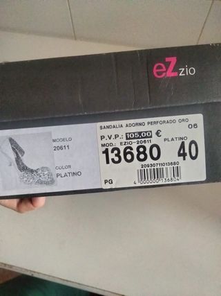 Sandalias eZzio 40