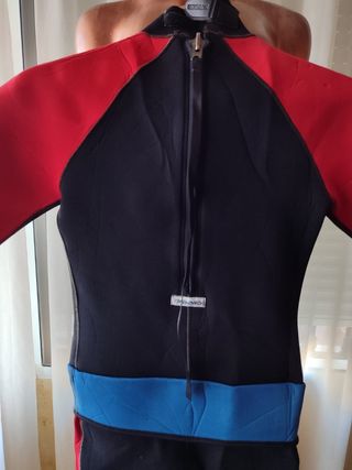 🔴Neopreno surf ,buceo talla S
