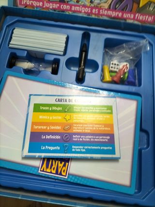 Juego mesa party & co junior