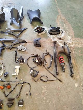 Despiece Honda cb125r