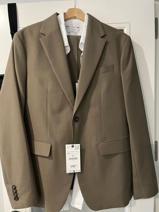 Traje de vestir zara