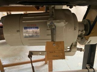 Máquina coser singer industrial  331k4