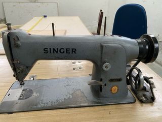 Máquina coser singer industrial  331k4
