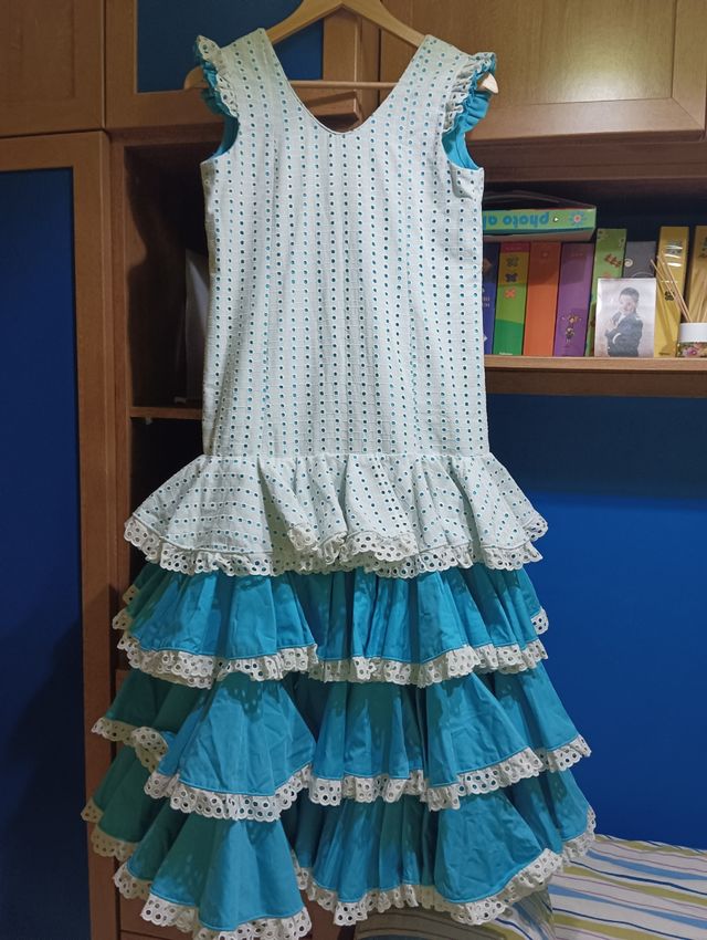 Traje de flamenca niña