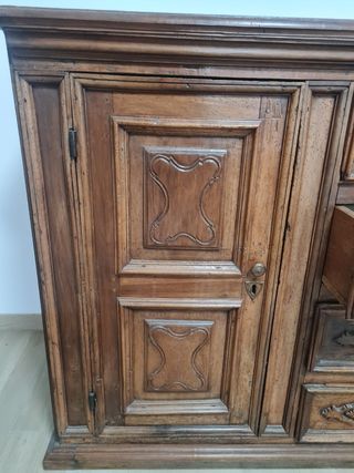 Credenza/ buffet antico