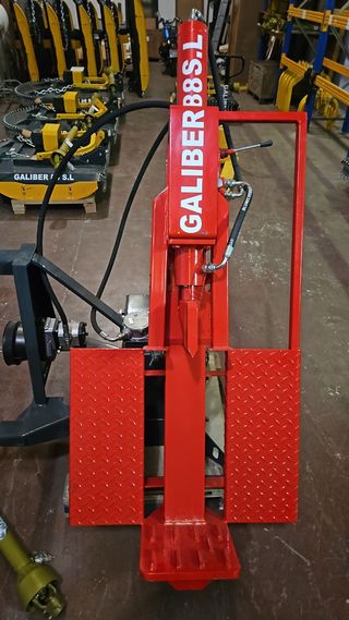 Astillador 15 Toneladas tractor