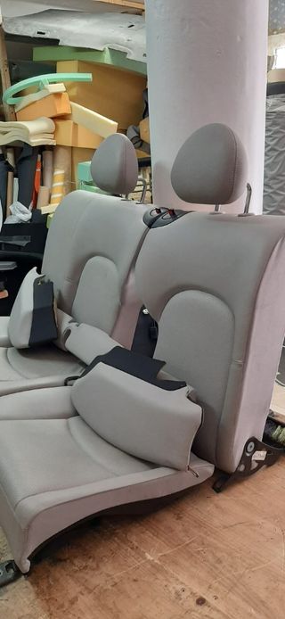 Mercedes 200,220,180/año 2009,2010 de Dos puertas