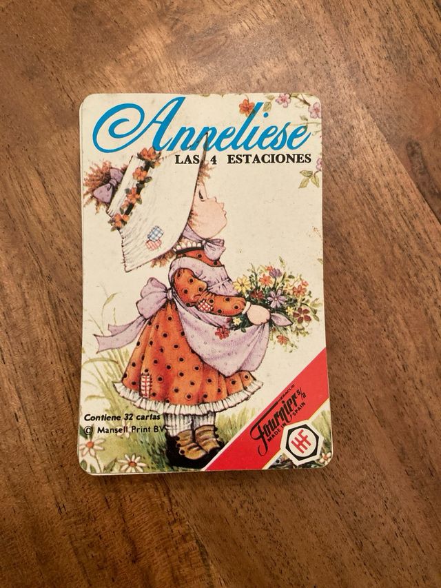 Juego de cartas antiguo de las cuatro estaciones