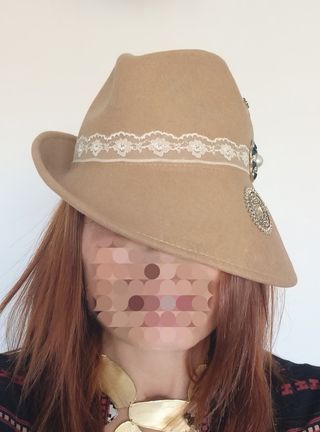 Sombrero asimétrico de Sicalipsis