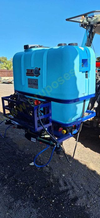 CUBA SUSPENDIDA CON CANASTA Y BARRA HERBICIDA PROF