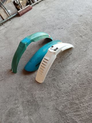 2 guardabarros azules, válidos para derbi fd, fds 