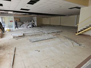 Limpieza de naves industriales