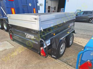 REMOLQUE CON EJES TANDEM TURISMO