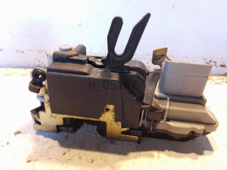 Cerradura puerta delantera izquierda Peuge h_05167
