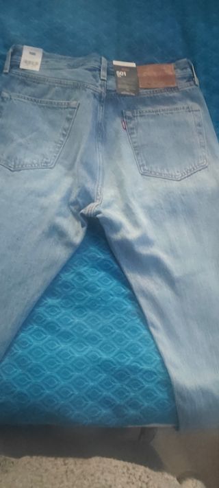 vaqueros levi's 501 talla 34 x 32 nuevos