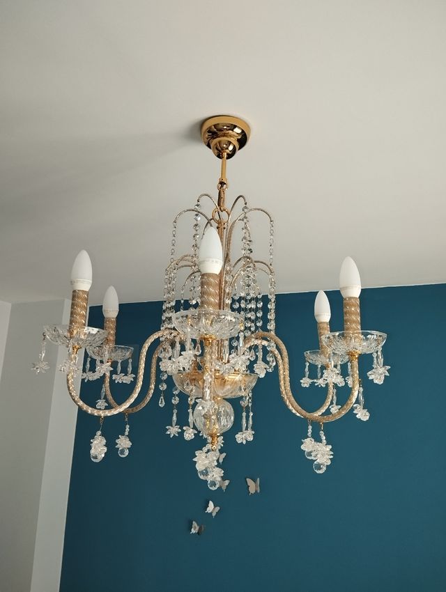 Lámpara clásica tipo Araña.