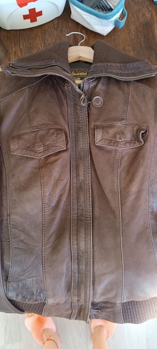 Cazadora piel