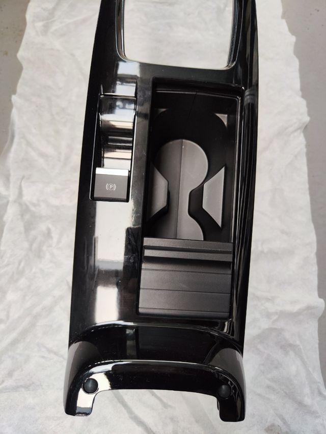 Consola central Citroen C4