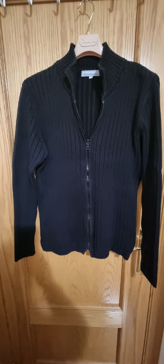 Lote ropa hombre Talla XL/XXL (17 prendas)