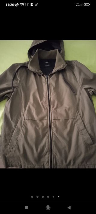 Chaqueta verde, parka, cortavientos...