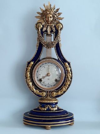 Reloj Marian Antonnieta 