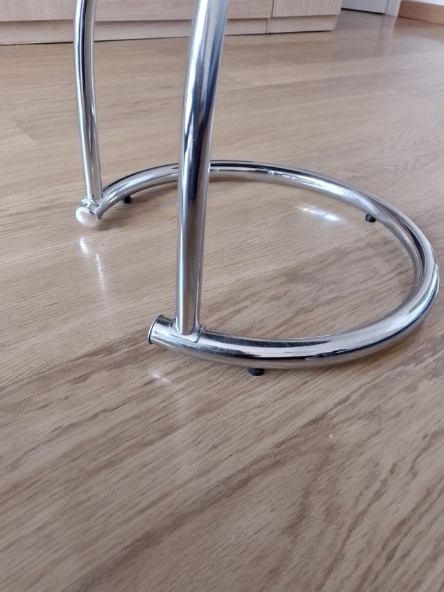 Mesa auxiliar cristal