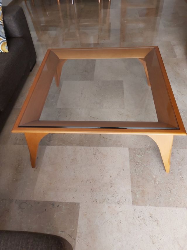 Mesa centro cuadrada. Calidad