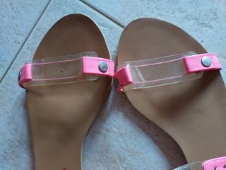 Sandalias color rosa planas de Promod Nº 40