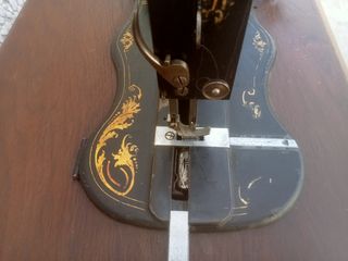 Maquina  coser  antigua
