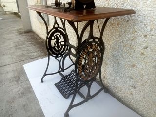 Maquina  coser  antigua