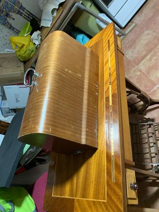 Maquina de coser ALFA