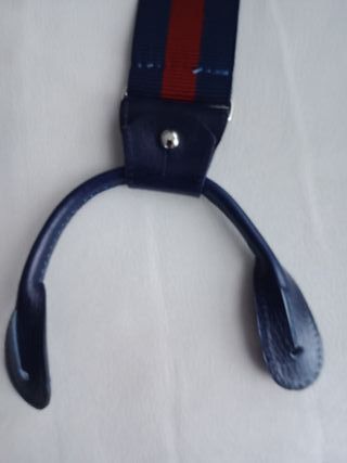 Corbata y tirantes de rayas Soloio