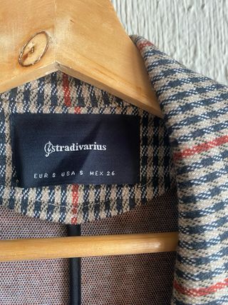 Abrigo largo estampado - Stradivarius