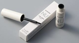 Serum para cejas y pestañas