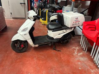 moto 125 sym combiz