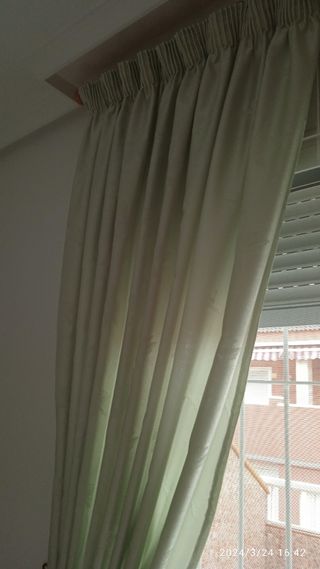 Lote edredón y cortinas + 3 fundas cojín