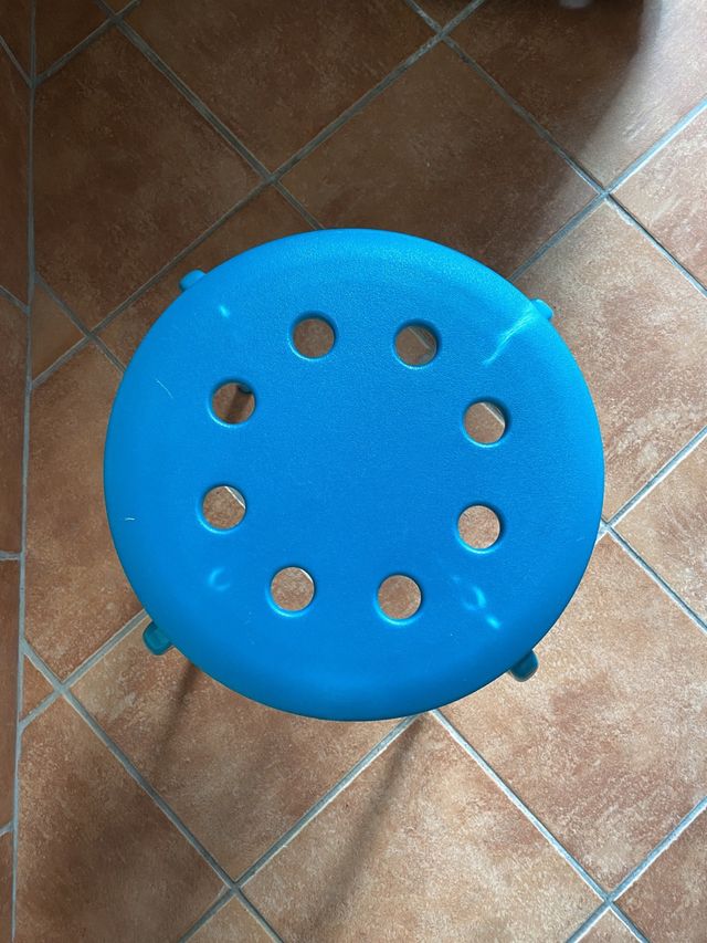 Sgabello Ikea Marius fuori serie turchese