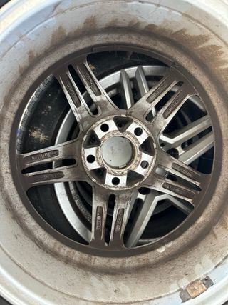 Llantas validas para cualquier mercedes 17 pulgada