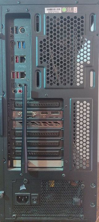 Ordenador MSI + CORSAIR