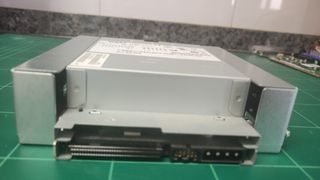 DELL CD72LWH + ADAPTEC 39320A