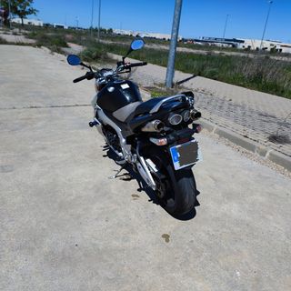 Suzuki Gsr 600