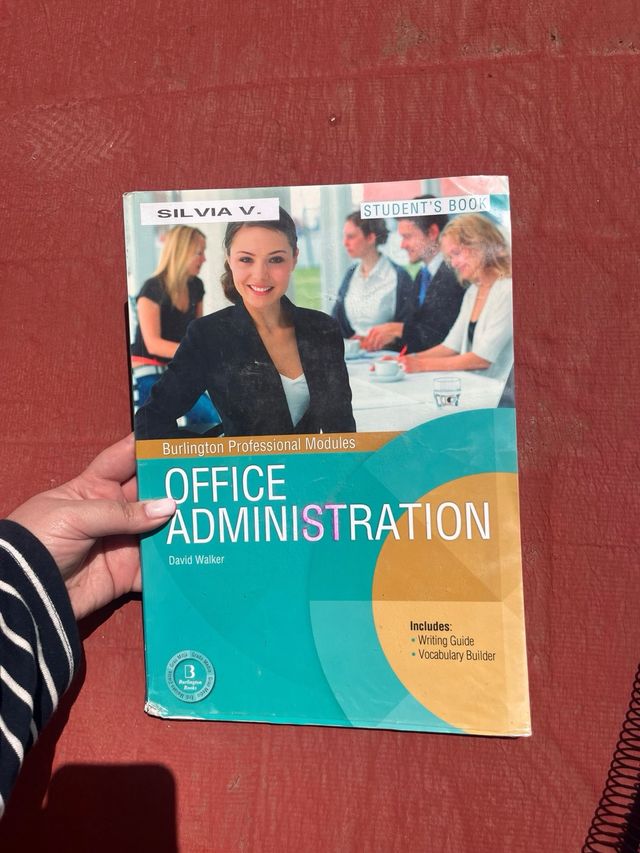 Student’s y Worbook Office Administration