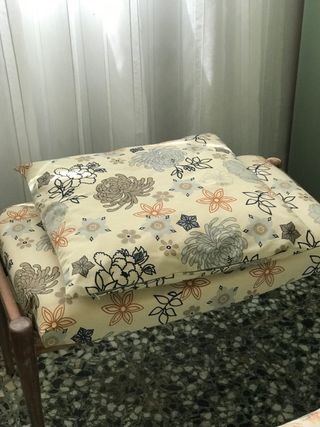 Banquito pie de cama vintage