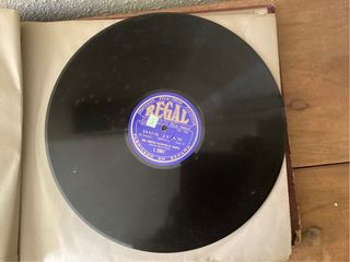 Album de discos antiguos