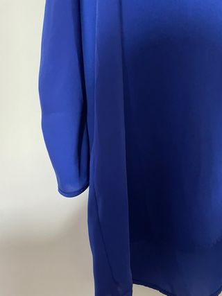 Blusa azul marino lisa