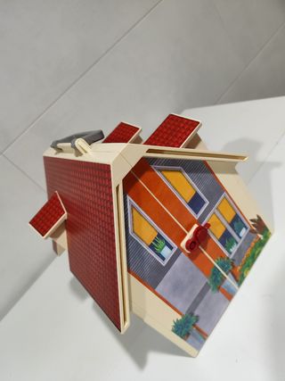 Casa de muñecas maletín Playmobil 