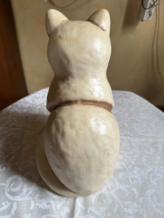 Gatto con fiocco rosso Thun